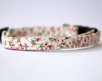 Cream and Pink Floral Cat Collar