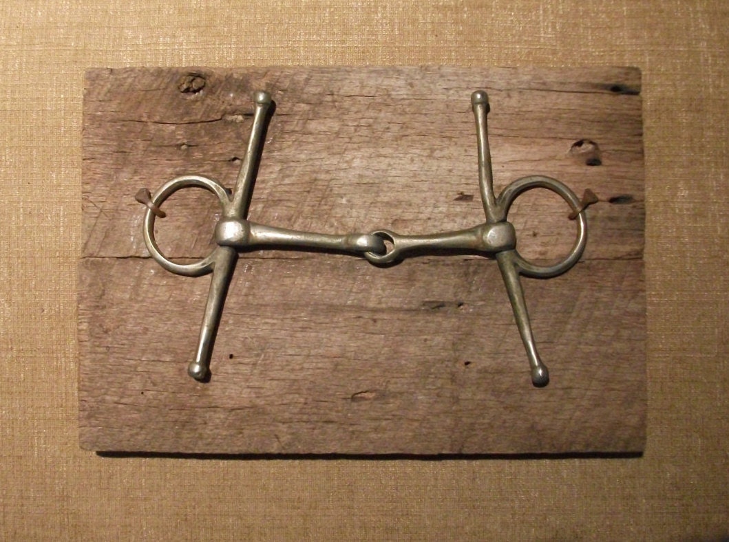 vintage-english-snaffle-bit-rustic-horse-home-decor-recycled