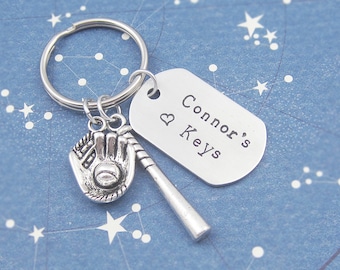 Personalized baseball keychain, baseball keyring, gift for him, gift for her, name keychain, name keyring, baseball fan gift, sports gift