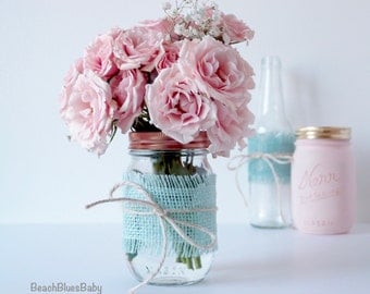Mothers Day Gift for Her /Wedding Centerpiece / Mason Jars / Burlap / Vase / Decoration / rustic wedding / baby shower / 1 pint with burlap