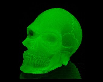 GLOW-in-the-Dark Skull - Make it a MAGNET for free! Just ask!