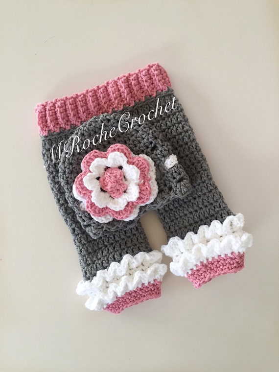 Newborn girl outfit newborn girl hat newborn girl by MRocheCrochet