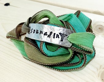 Medical Alert Bracelet, Medical Alert Jewelry, Wrap Bracelet, Silk Wrap Bracelet, Custom Bracelet,Personalized Jewelry,Personalized Bracelet