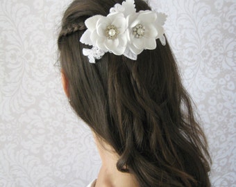 Bridal Hair Piece. Bridal Hair Comb. Wedding Hair Piece.