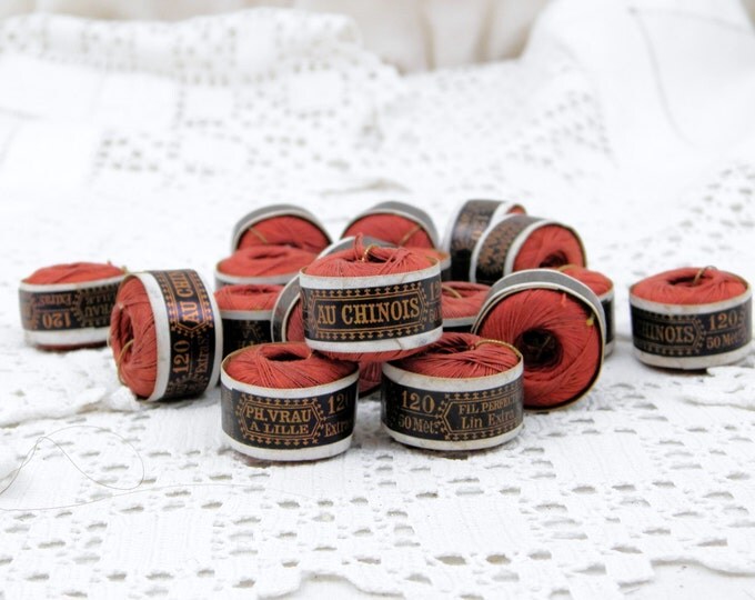 1 Reel of 50 Meters / 164 ft Antique French Red Colored Linen Thread "Au Chinois", Vintage Haberdashery, Sewing, Craft Supplies, Crafting