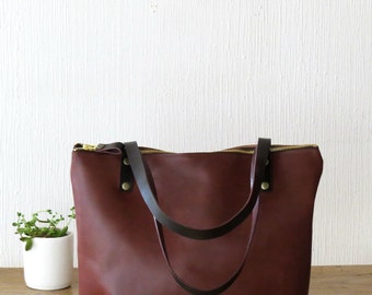 Items similar to Men's/Women's Dark Brown Leather Tote/Carryall on Etsy