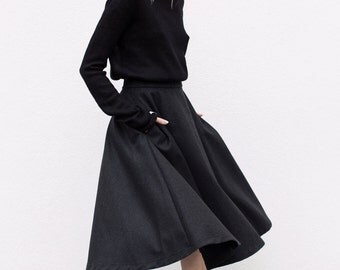 Cashmere skirt. Midi skirt. Gray skirt. High waisted skirt. Black Winter skirt. Full circle skirt. Wool skirt. Minimalist skirt
