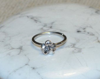 Flower Nose Ring - Silver Nose Hoop - Rook Piercing - Cartilage Earring - Tragus Earring - Daith Ring - Helix Hoop - Nose Piercing 20g