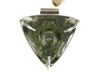 Silver pendant with Moldavite. Natural stone. Raw Moldavite pendant. Natural Moldavite. Moldavite necklace. Moldavite jewels.