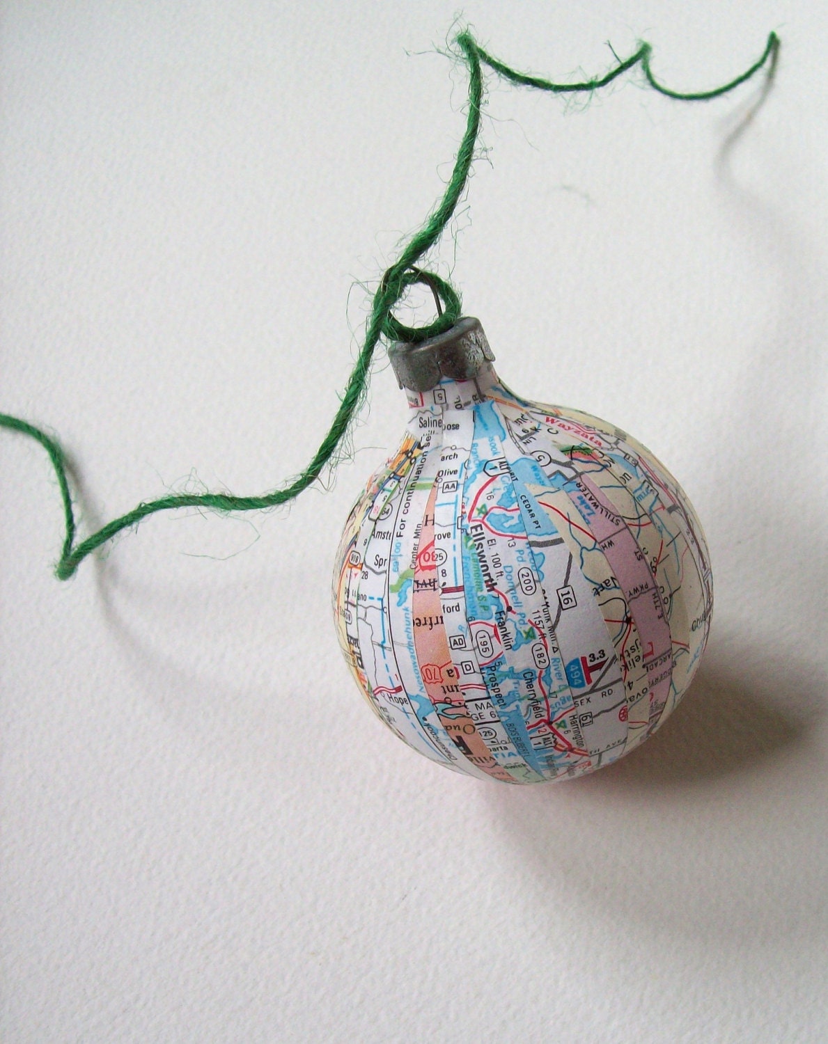 As the World Turns Map Ornament - Il Fullxfull.1063757952 Zklu 