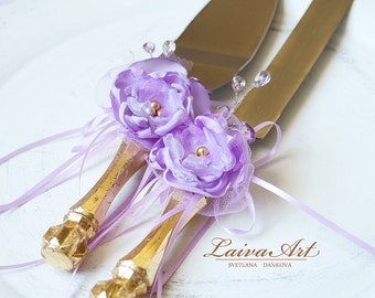 Winter wedding cake servers