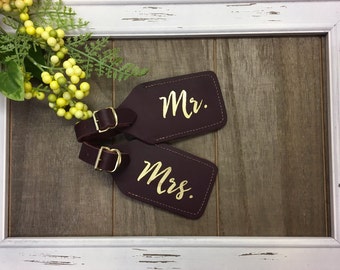 leather luggage tag -mr & mrs leather luggage tag - foil leather luggage tag - personalized - real foil and leather - set of 2 - wifey/hubby