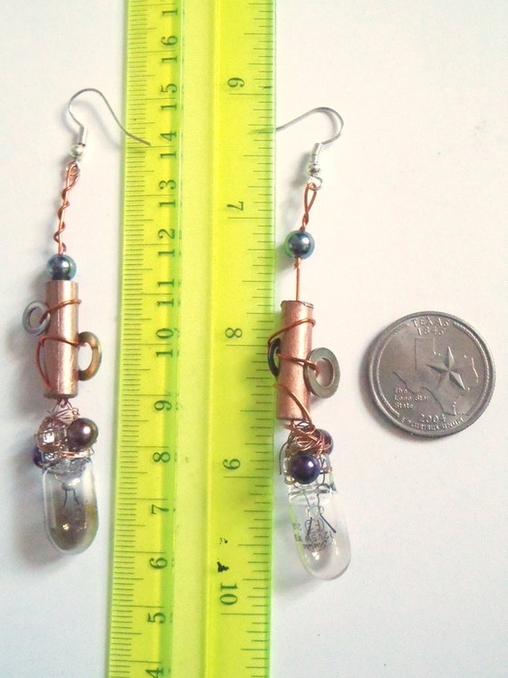 copper steunk light bulb dangle earrings by lasoffittadiste copper steunk light bulb dangle earrings by lasoffittadiste