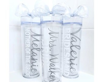10 Custom skinny tumblers, bridal set, personalized cups, bridal shower gift, wedding gift, wedding favors, bridesmaids gift, plastic cups