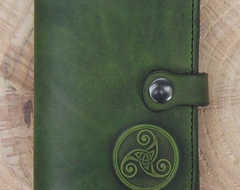 Leather wallet , celtic design "triskell number 3", colour "vert anis" (16 colours avaible)