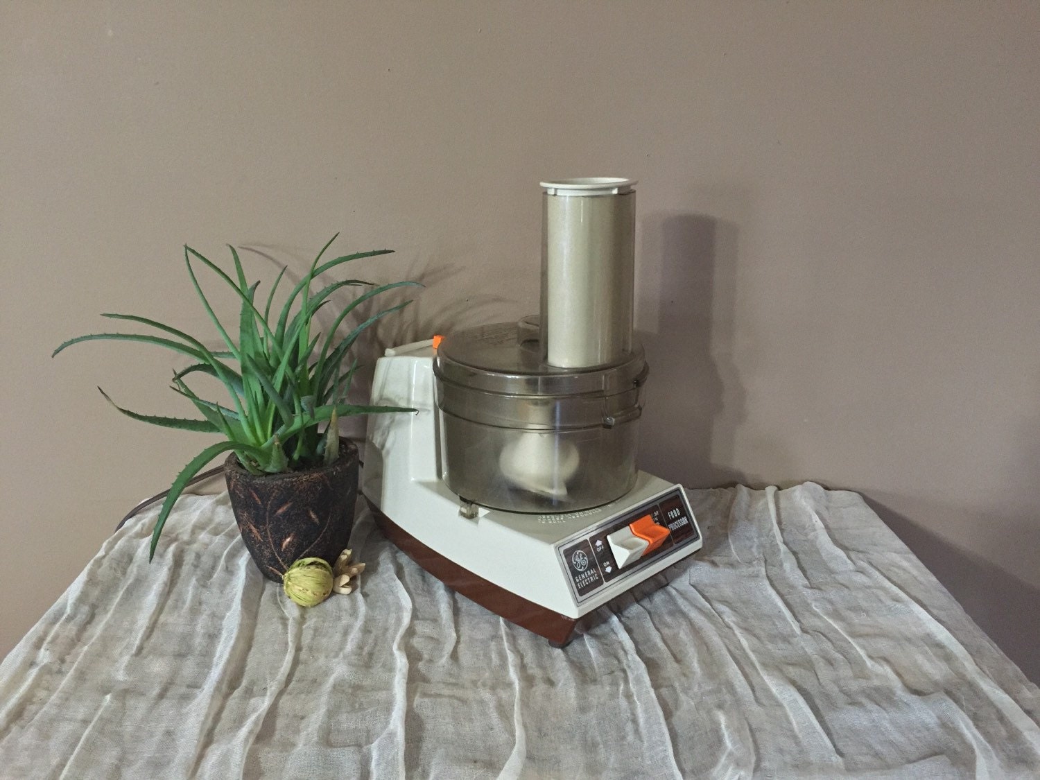 Vintage Working General Electric Food Processor / Vintage Food