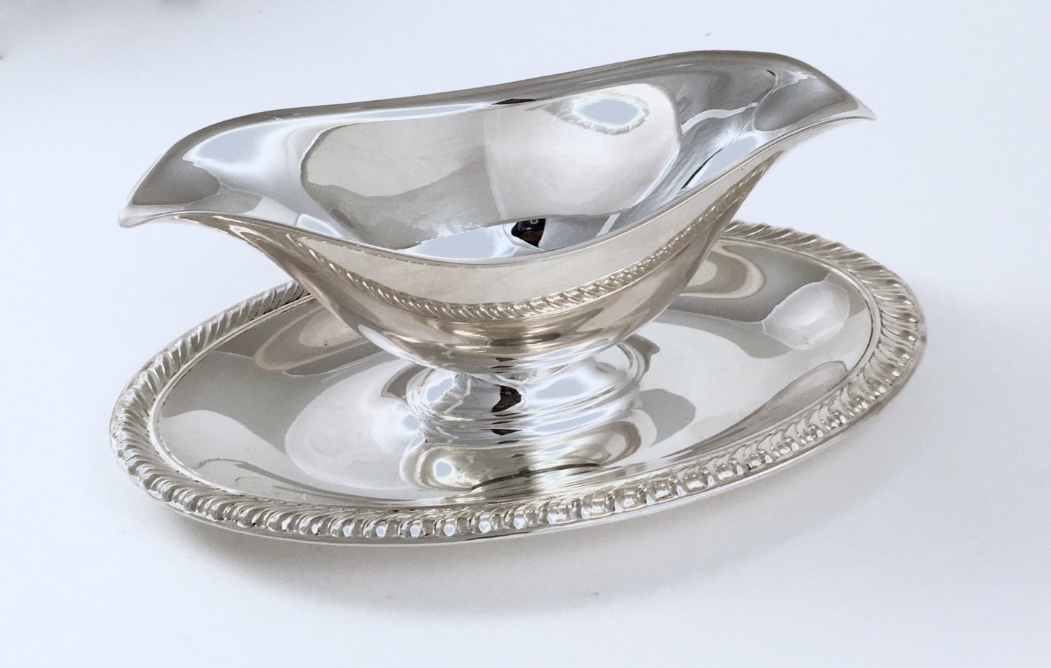 Silver Plate Gravy Boat William A Rogers Vintage Serving