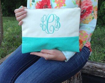 Monogram Cosmetic ~ Monogram Makeup bag~ Spring Cosmetic Bag ~ Graduation gift ~ Bridesmaid~ wedding~
