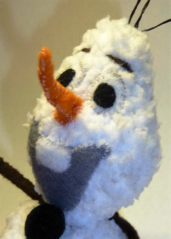 Olaf the Snowman Knitting Pattern