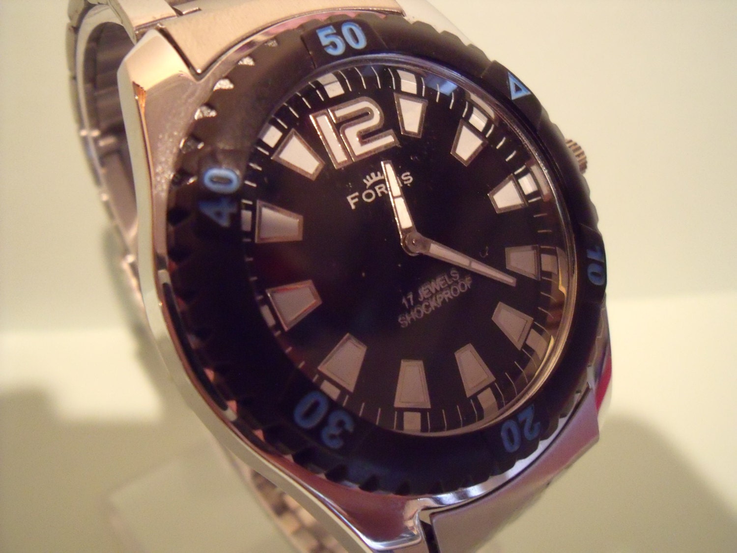 Gents manual wind Fortis vintage watch. Haute Juice