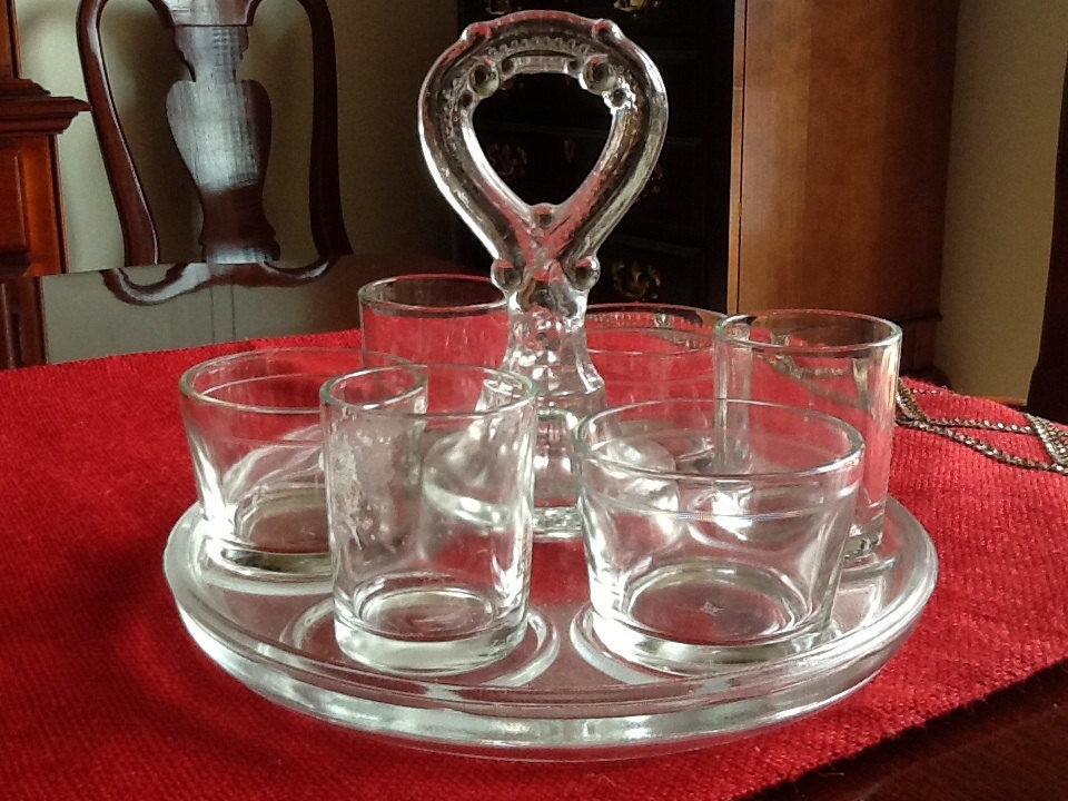 Vintage beverage/drinking glass holder
