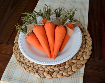 Country Carrot Place-card Holders (Set of 8)