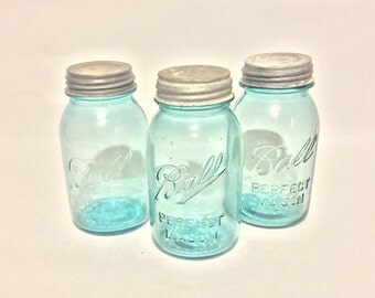 vintage blue mason ball jars with zinc lids antique rustic aqua wedding decor