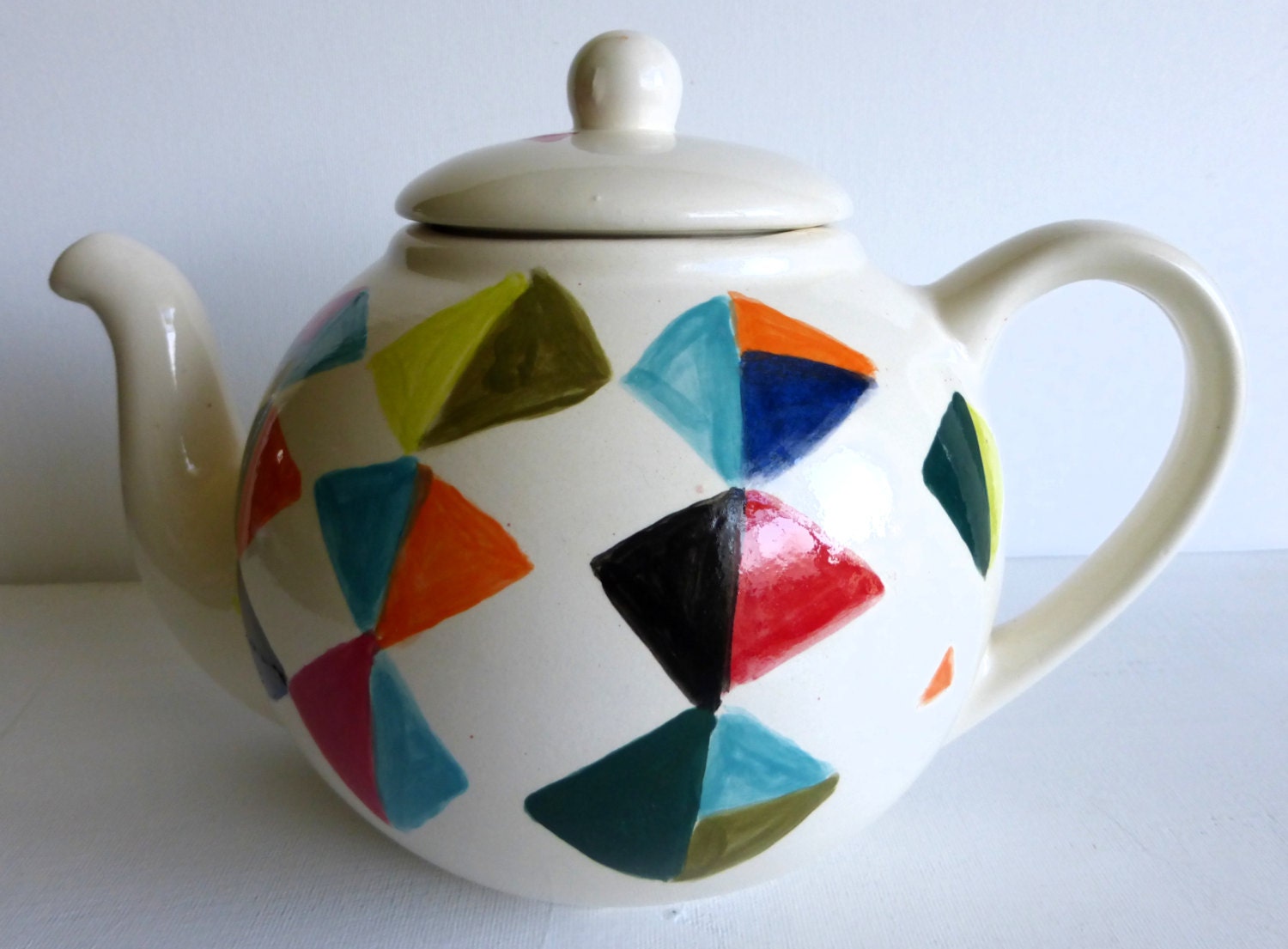 teapot ceramic white red teal funky teapot serving tea teapot