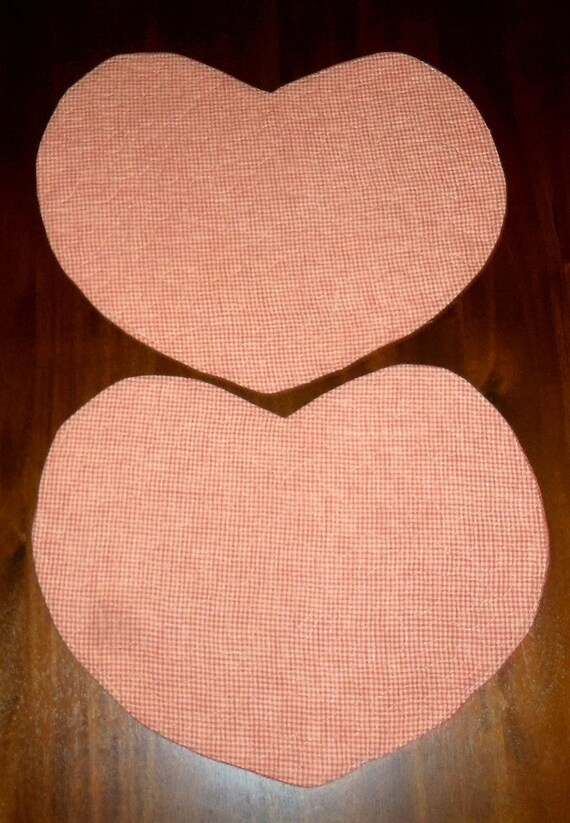 Quilted Placemats Heart Shaped Country Red by entirelyhomemade