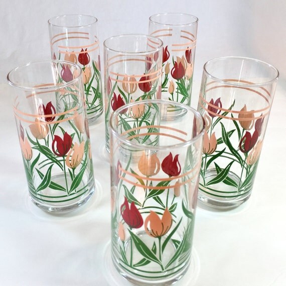 Vintage Libbey CRISA Drinking GLASSES / TULIP Design