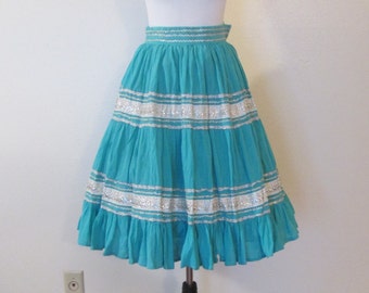 Vintage 60s White Lace Mexican Festival Skirt 22