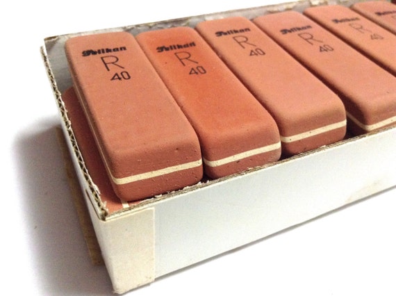 Porte-cartes pour les postes à responsabilités Il_570xN.880514594_slh0
