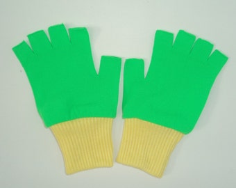 New Ash Ketchum Trainer Pokemon Costume Gloves - Green / Yellow choose size