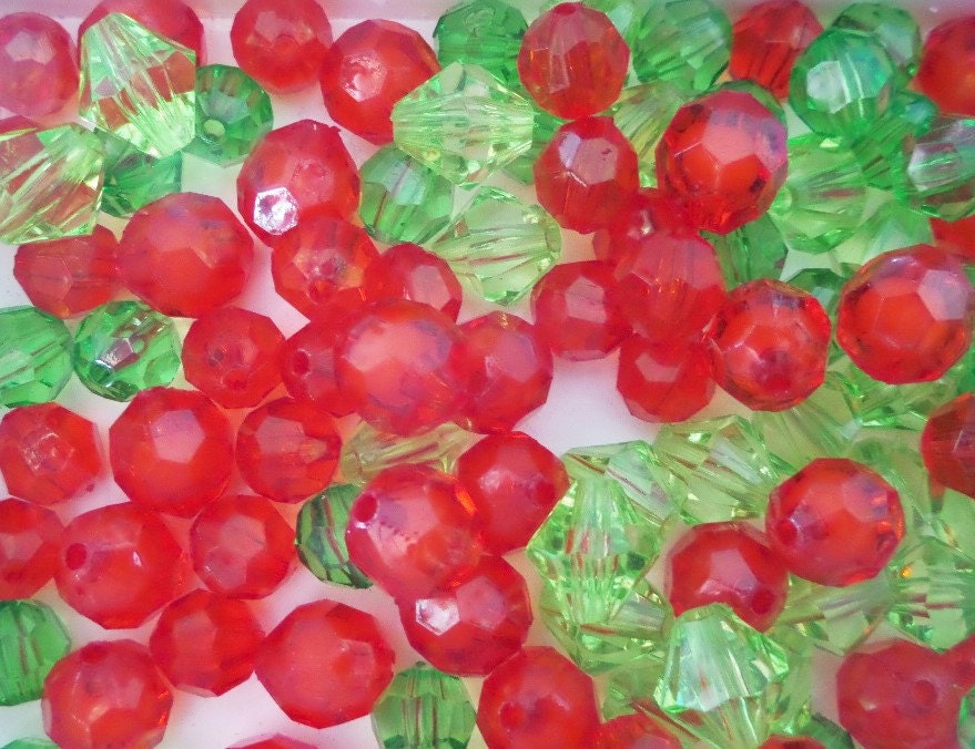 100CT. Bead Collection 10mm beads and larger K12