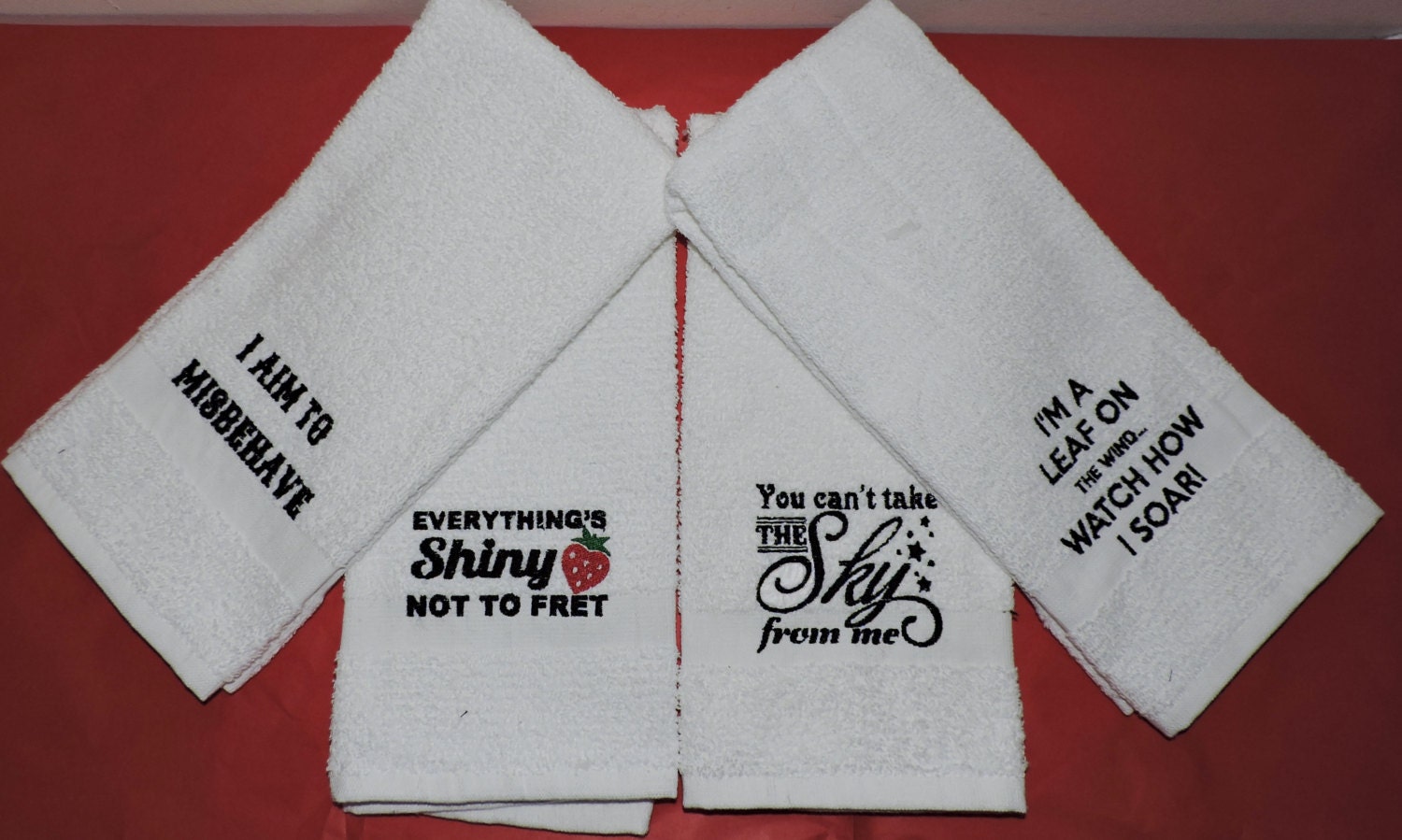 white Embroidered Hand Towel Set by mysticalmooncreation on Etsy