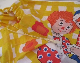 Raggedy Ann & Andy laundry bag kid's room decor by Wamsutta