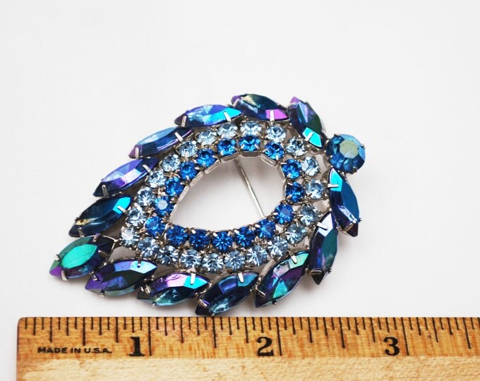 Blue Rhinestone Brooch - Juliana DeLizza & Elster - Crystal blue pin - Sarah Coventry