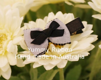 gray & black ribbon hair clip / baby hair clip / infant hair clip / kids hair clip / toddler hair clip / cute hair clip / ribbon hair bow