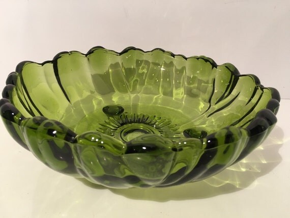 Vintage Green Glass Chip & Dip/ Salad Bowl 6 Small Bowls