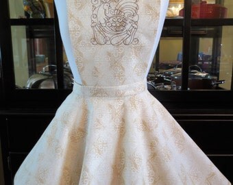 Beige Hostess Apron with Machine Embroidered Rooster
