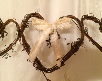 Rustic Heart Wedding Garland, Grapevine Heart Garland, Wedding Garland, Bridal Decor, Burlap Garland, Wedding Decor, Shabby Chic W-113