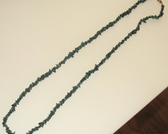 Vintage Long Necklace Polished Green Malachite Nugets slide-in-closing