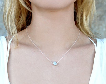 Dainty Blue Lace Agate Raw Gem Stone Necklace // Gold Silver Delicate Chain // Minimal // Short Layering Necklace // Bridesmaid Gift