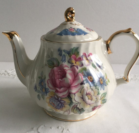 Vintage Floral Sadler Teapot