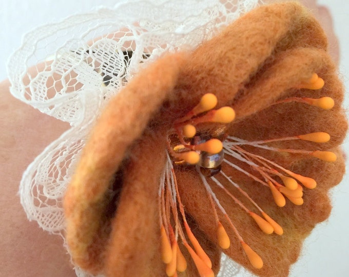 Orange Felt Brooch Wool Felted Flower Wool Brooch Hat Pin Elegant Fashion Wool Accessories Wool Flower Pin Felt Jewelry Gift for Her
