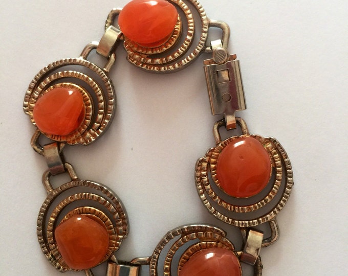 Striking Chunky Bracelet 8" Large Coral Stones Set in Gold Tone Intricate Design