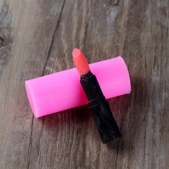 Silicone fondant mold Lipstick fondant cake by NICOLESILICONEMOLD