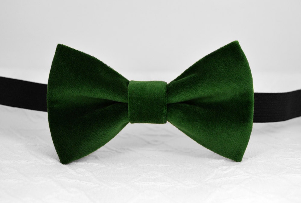 Emerald green velvet bow tie green bow tie emerald green bow
