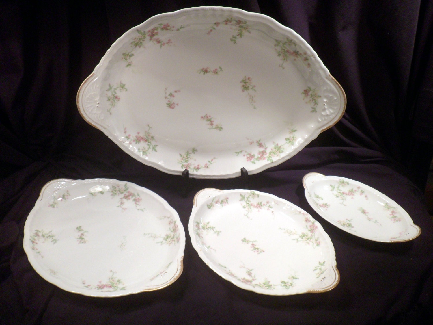 Theodore Haviland Limoges Schleiger 1240 Set of 4 Serving