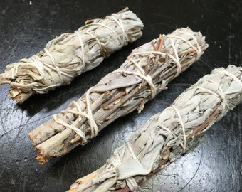 Lavender Sage Smudge Stick - dried lavender bundle - white sage bundle - California white sage - smudge - smudge stick - 3 - 4" smudge stick